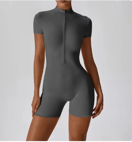 DYNAMIC ONE-PIECE (SHORT)